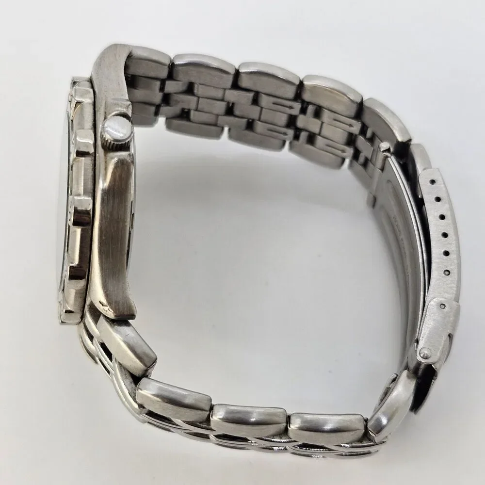 Relic men watch